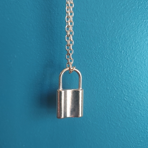 Necklace with lock gold plated - Picture 4 of 7